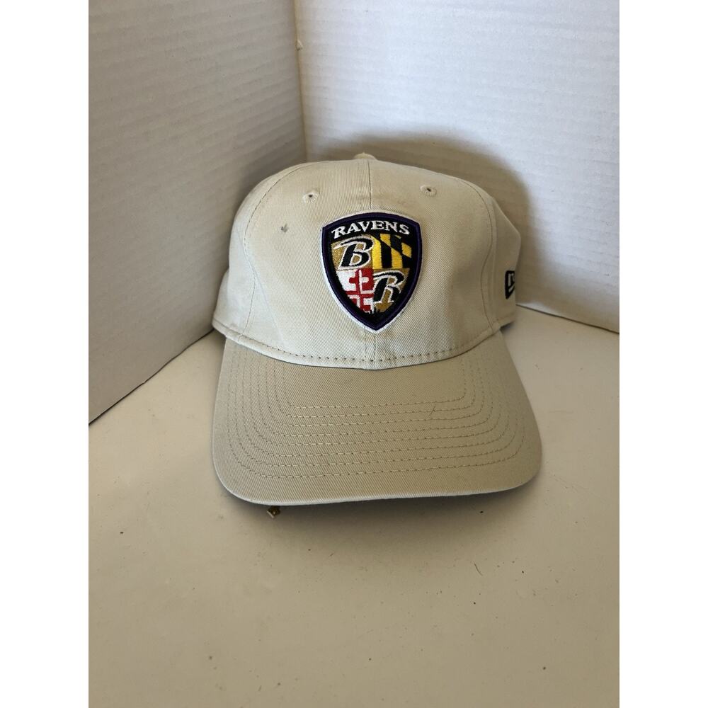 Baltimore Ravens New Era Alternate Logo Iced II 9Twenty Flex Hat - White